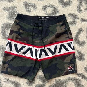 RVCA boardshort - 31” waist